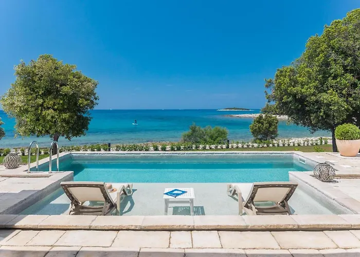 Luxury Glamping Beach Villas Porto Bus