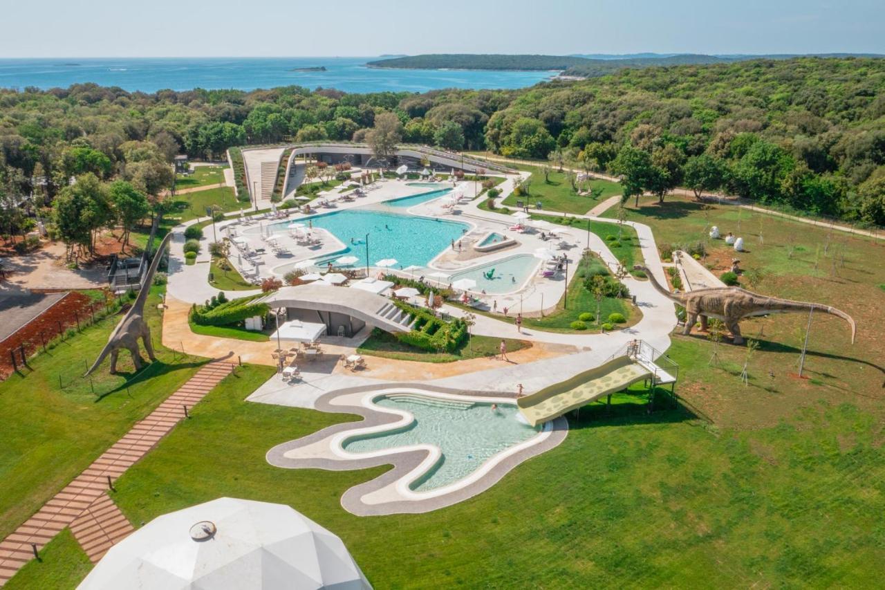 Luxury Glamping Porto Bus Üdülőpark 5*